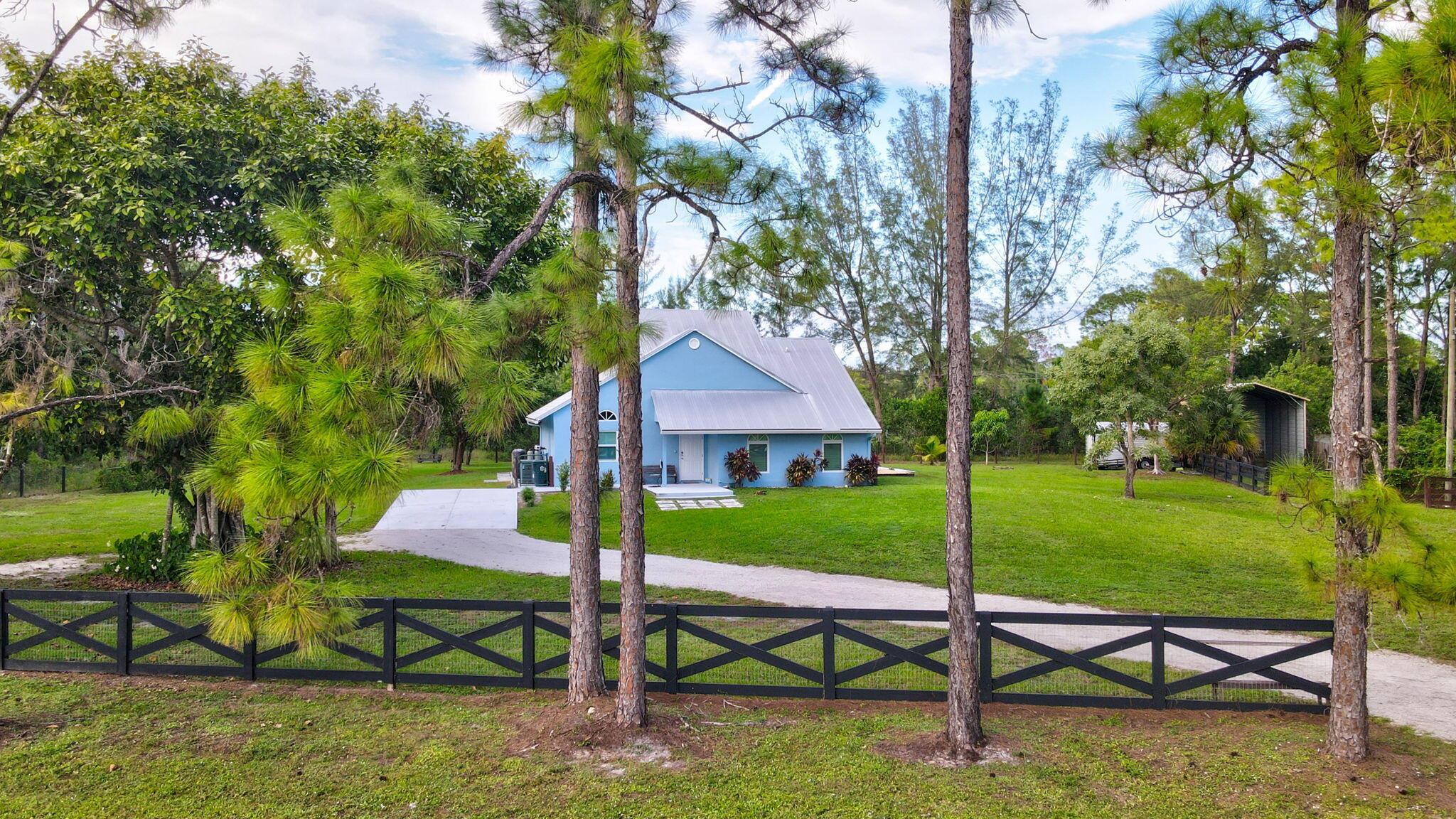 The Acreage - Residential