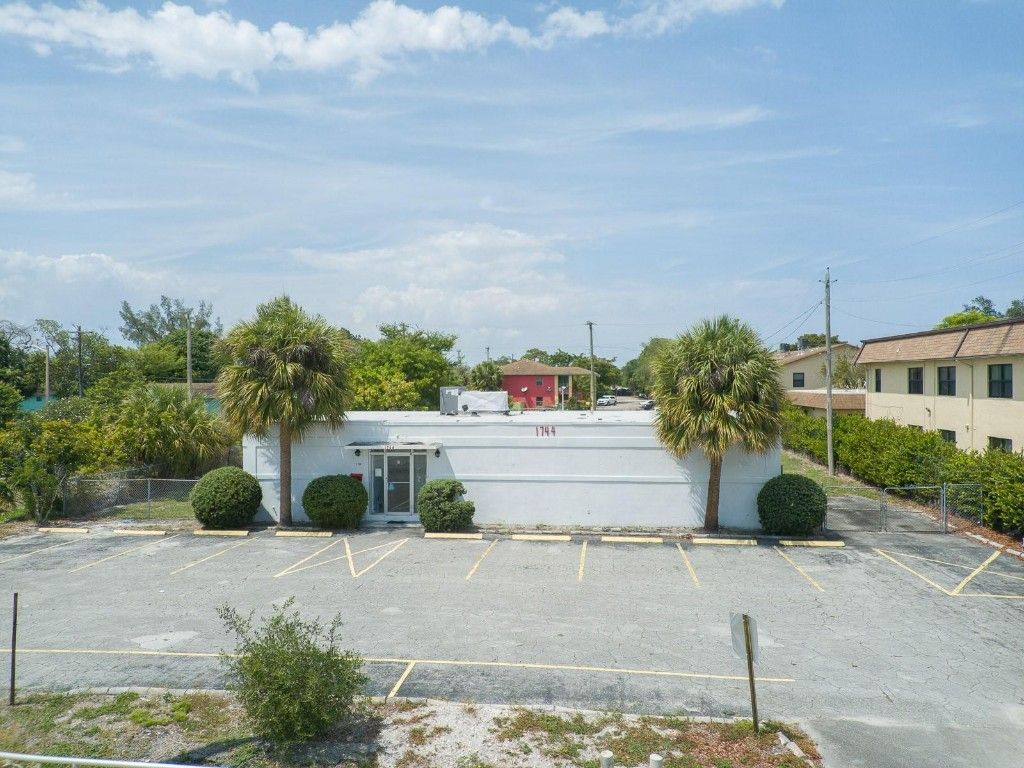 Photo of 1744 Lake Worth Road, Lake Worth Beach, FL 33460 (MLS # F10461552)