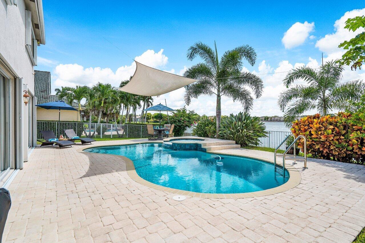 WATERS EDGE AT PARKLAND - Residential Lease