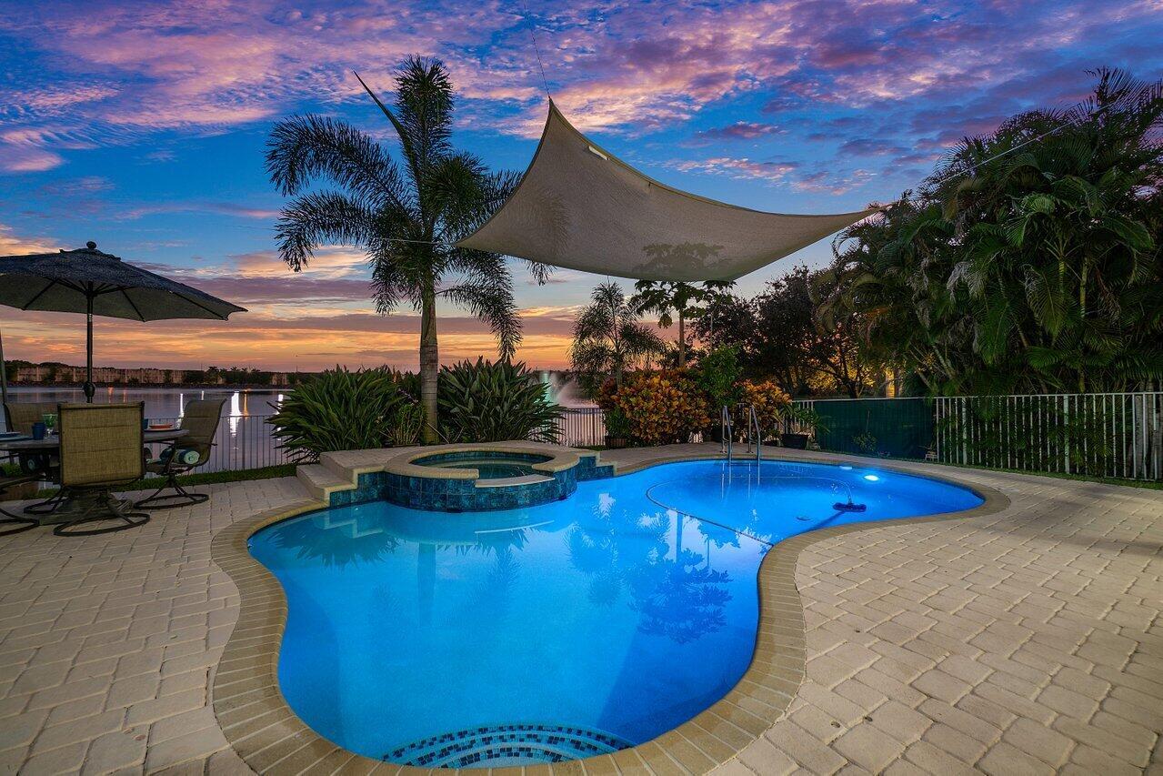 WATERS EDGE AT PARKLAND - Residential Lease