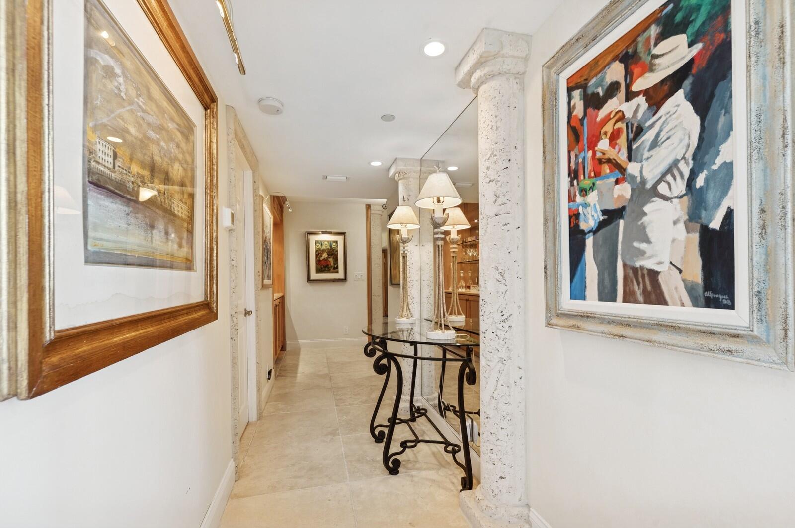 TIARA CONDO - Residential