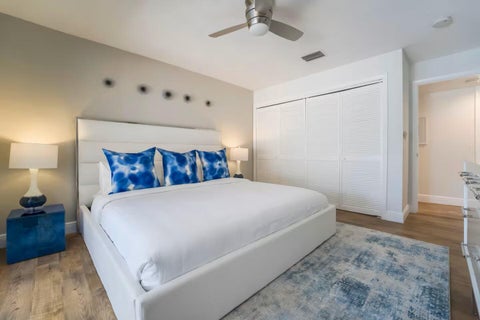 Tiny photo for 1000 NE 8th Street, Pompano Beach, FL 33060 (MLS # B26048173)