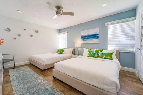 Tiny photo for 1000 NE 8th Street, Pompano Beach, FL 33060 (MLS # B26048173)