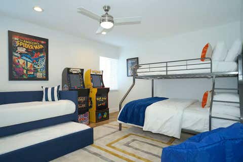 Tiny photo for 1000 NE 8th Street, Pompano Beach, FL 33060 (MLS # B26048173)