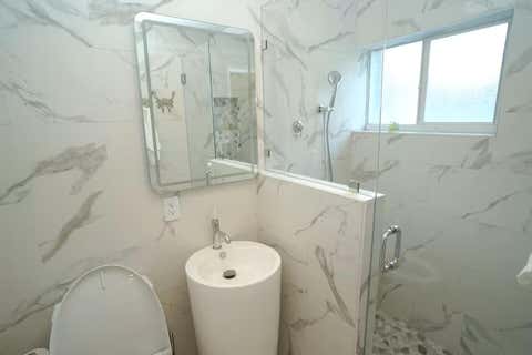 Tiny photo for 1000 NE 8th Street, Pompano Beach, FL 33060 (MLS # B26048173)
