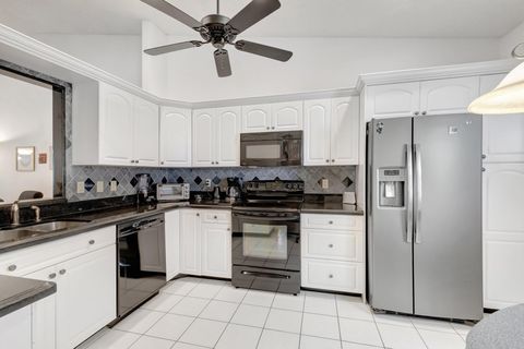 6033 Sunny Manor Court Delray Beach FL 33484
