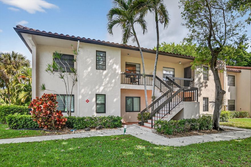 Welcome home to this spacious second-floor condo featuring 2 bedrooms and 2 bathrooms. The updated kitchen offers custom cabinetry, granite countertops, and stainless steel appliances, while new wood-look laminate flooring adds warmth and style throughout. Enjoy beautiful golf course views from this screened-in patio, ideally located home, just minutes from shopping and restaurants. Great location with no mandatory membership required.