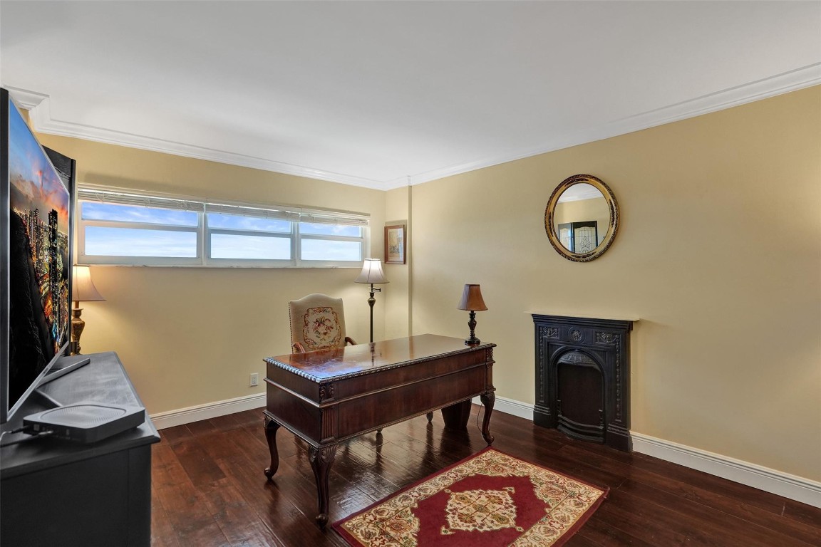 SEA MONARCH CONDO - Residential