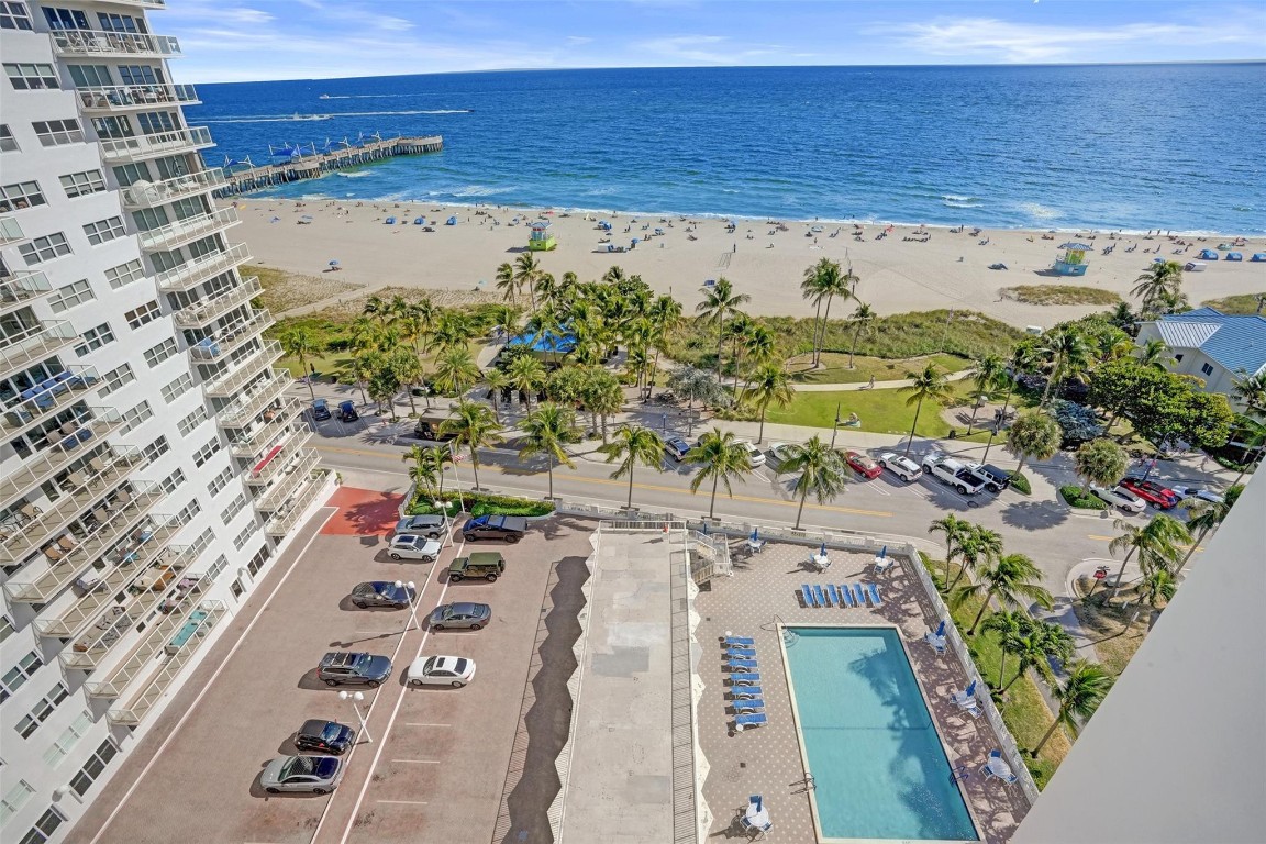 SEA MONARCH CONDO - Residential