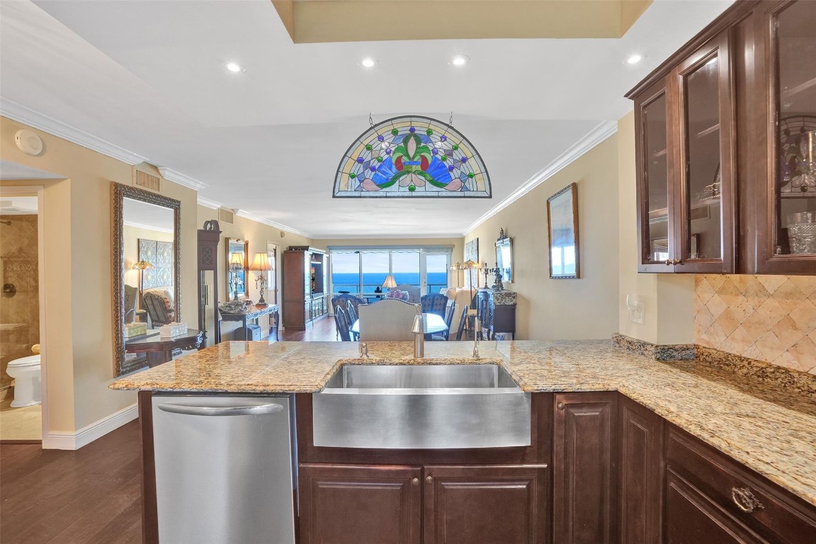 SEA MONARCH CONDO - Residential