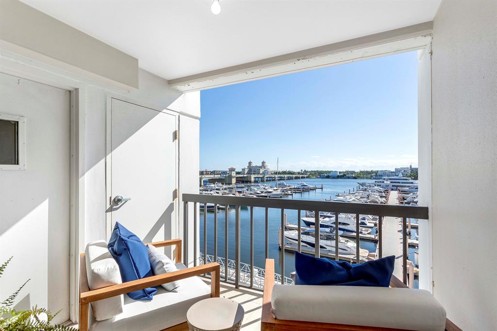 WATERVIEW TOWERS CONDO - Residential