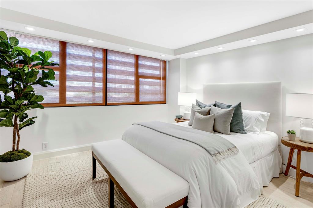 WATERVIEW TOWERS CONDO - Residential