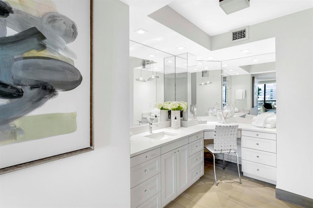 WATERVIEW TOWERS CONDO - Residential