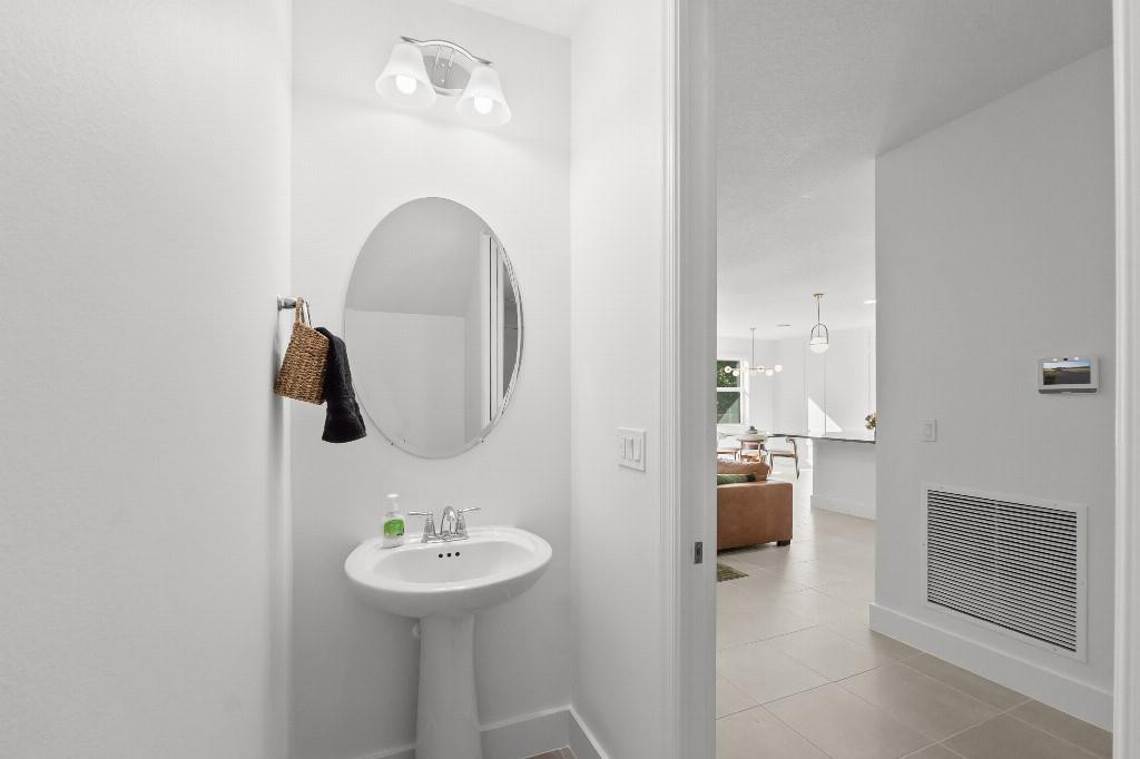 CROSSINGS OF WESTLAKE LT - Residential