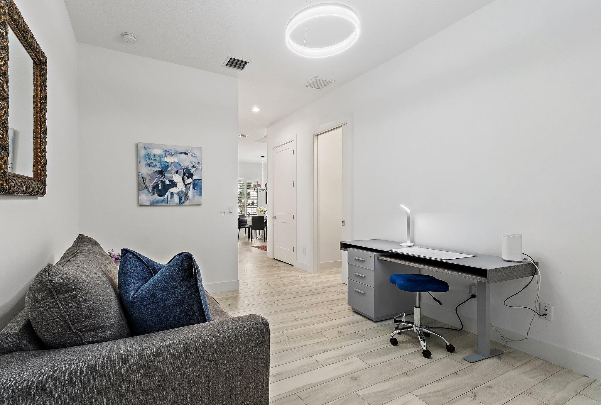 BANYAN CAY RESORT COMMUNI - Residential