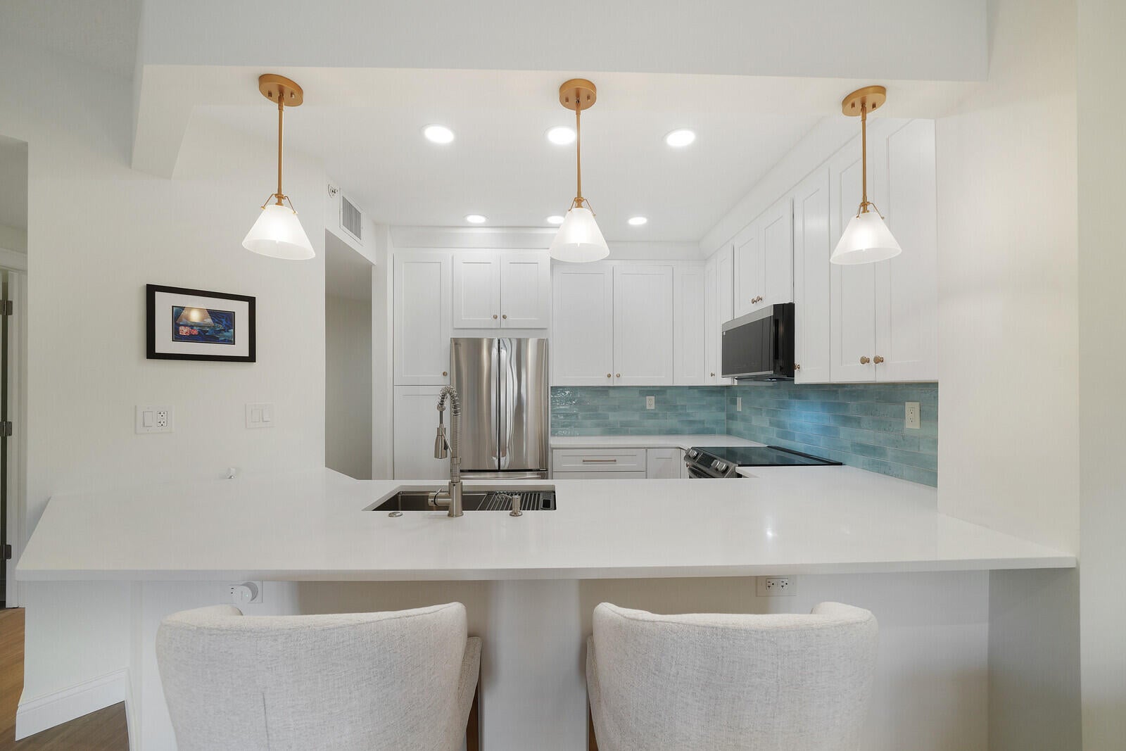 400 Uno Lago Drive 103