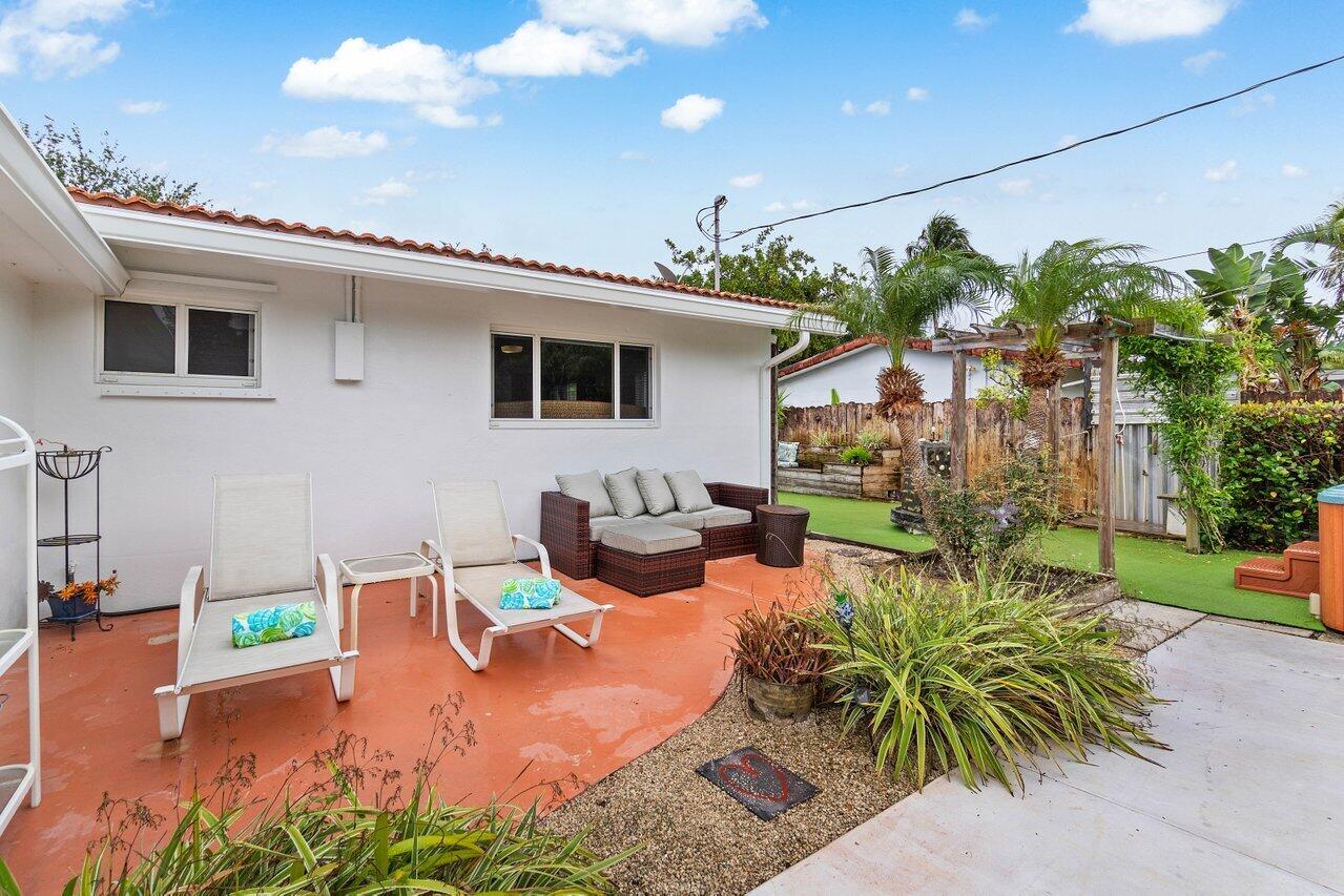POMPANO WATERWAY ESTATES - Residential