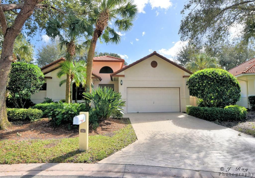 Photo of 104 Toteka Circle Cir, Jupiter, FL 33458 (MLS # R10706577)