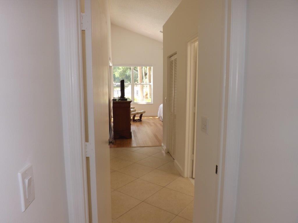 WHISPER TRACE/BROKEN SOUND C.C. - Residential Lease