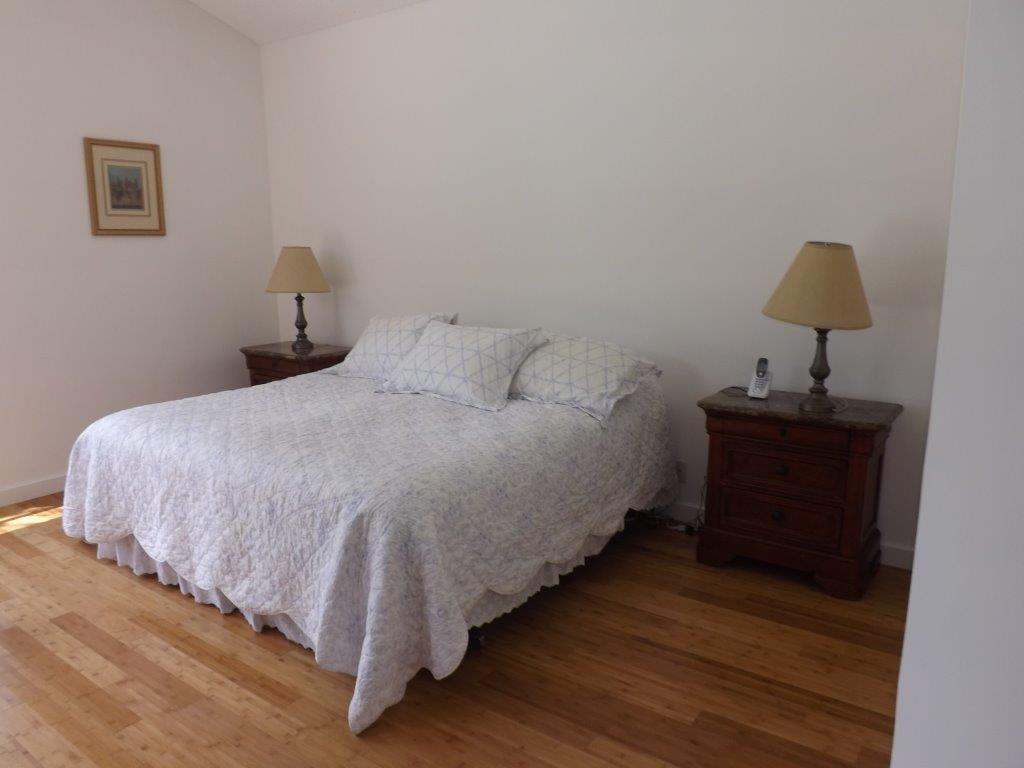 WHISPER TRACE/BROKEN SOUND C.C. - Residential Lease