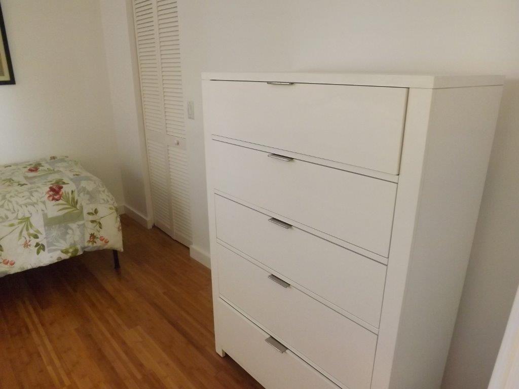 WHISPER TRACE/BROKEN SOUND C.C. - Residential Lease