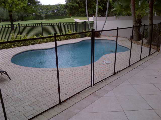 WHISPER TRACE/BROKEN SOUND C.C. - Residential Lease