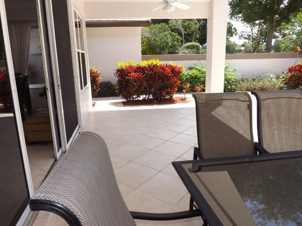 WHISPER TRACE/BROKEN SOUND C.C. - Residential Lease