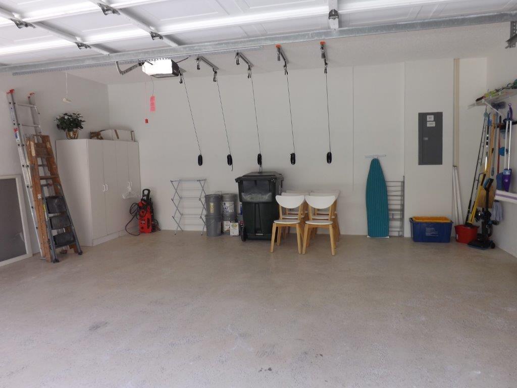 WHISPER TRACE/BROKEN SOUND C.C. - Residential Lease