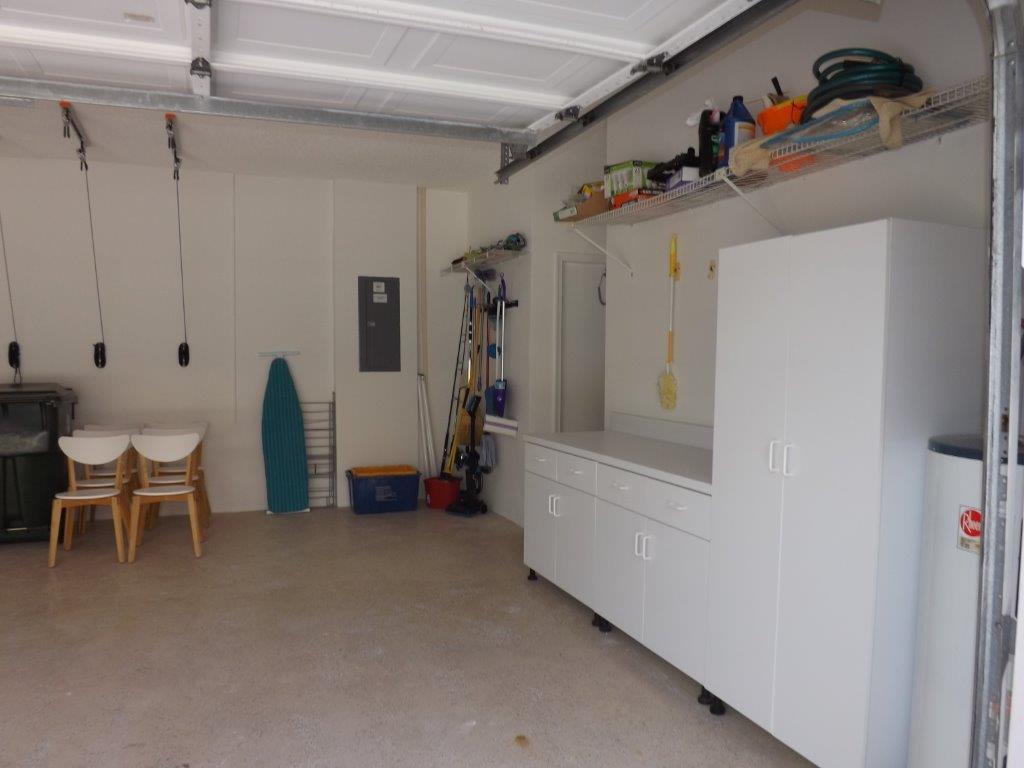 WHISPER TRACE/BROKEN SOUND C.C. - Residential Lease