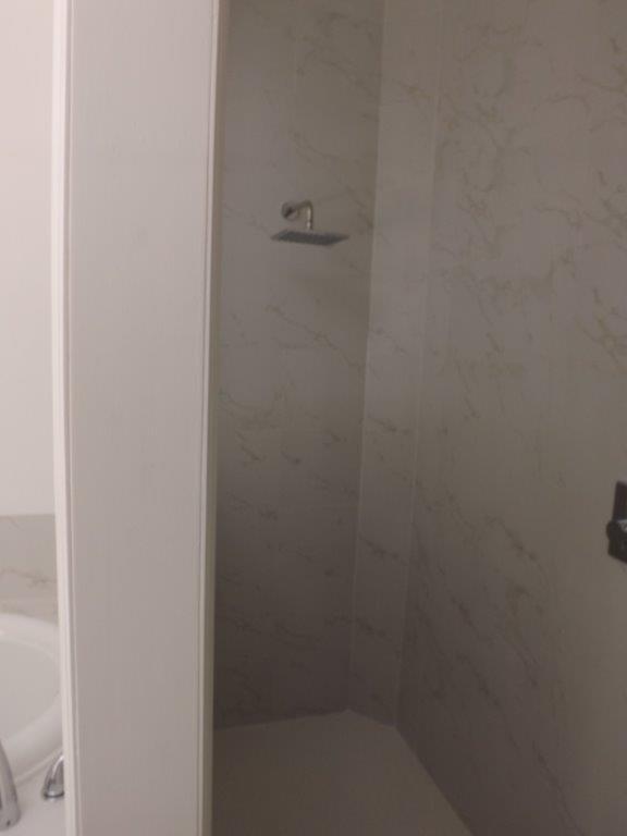 WHISPER TRACE/BROKEN SOUND C.C. - Residential Lease