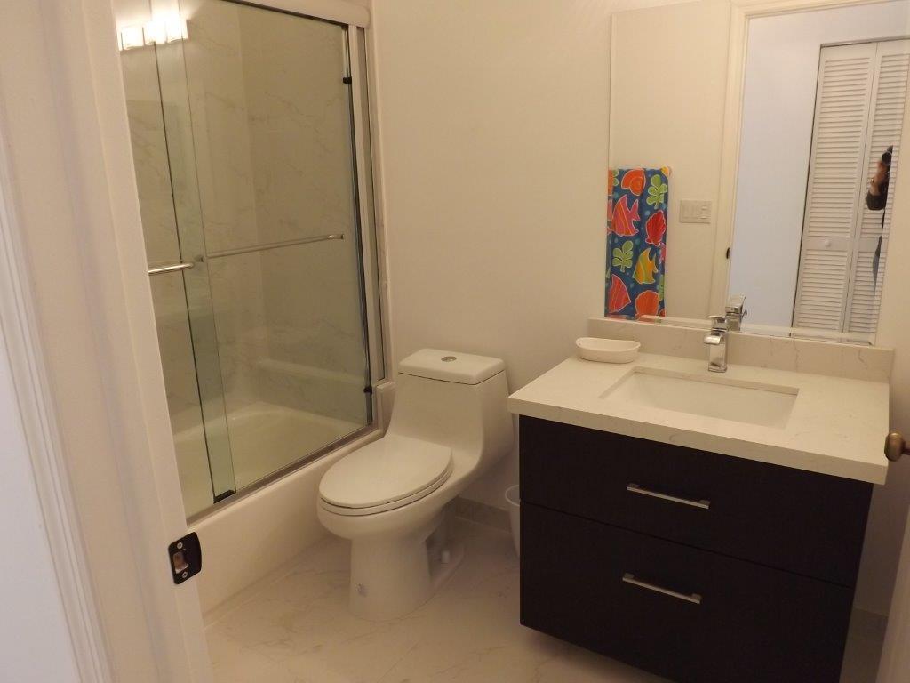 WHISPER TRACE/BROKEN SOUND C.C. - Residential Lease