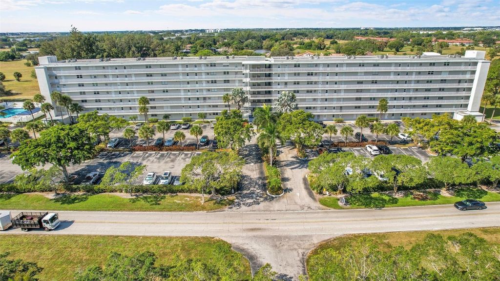 Photo of 6161 NW 2nd Avenue #123, Boca Raton, FL 33487 (MLS # F10537068)