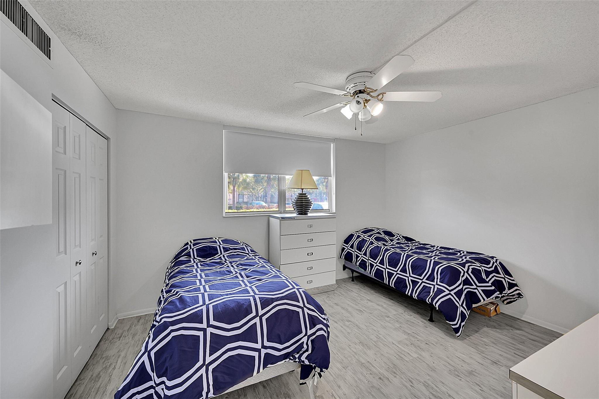 BOCA TEECA CONDO 4 - Residential