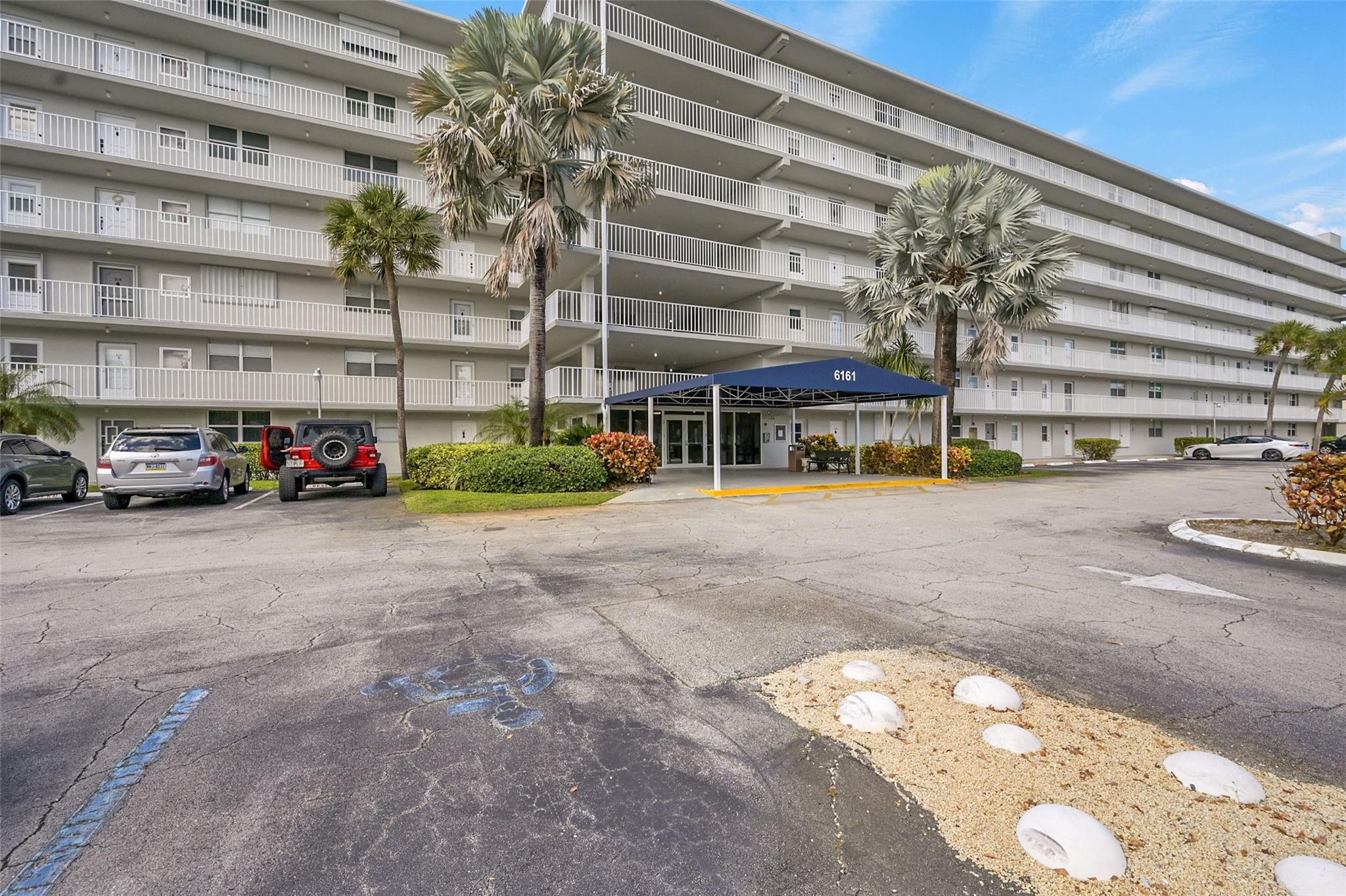 BOCA TEECA CONDO 4 - Residential