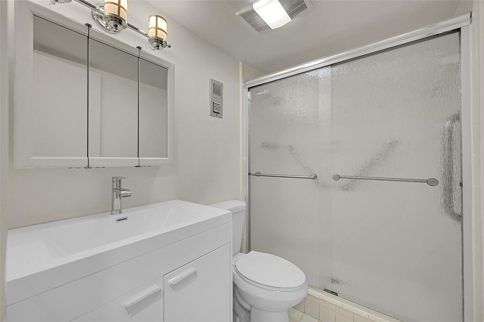 BOCA TEECA CONDO 4 - Residential