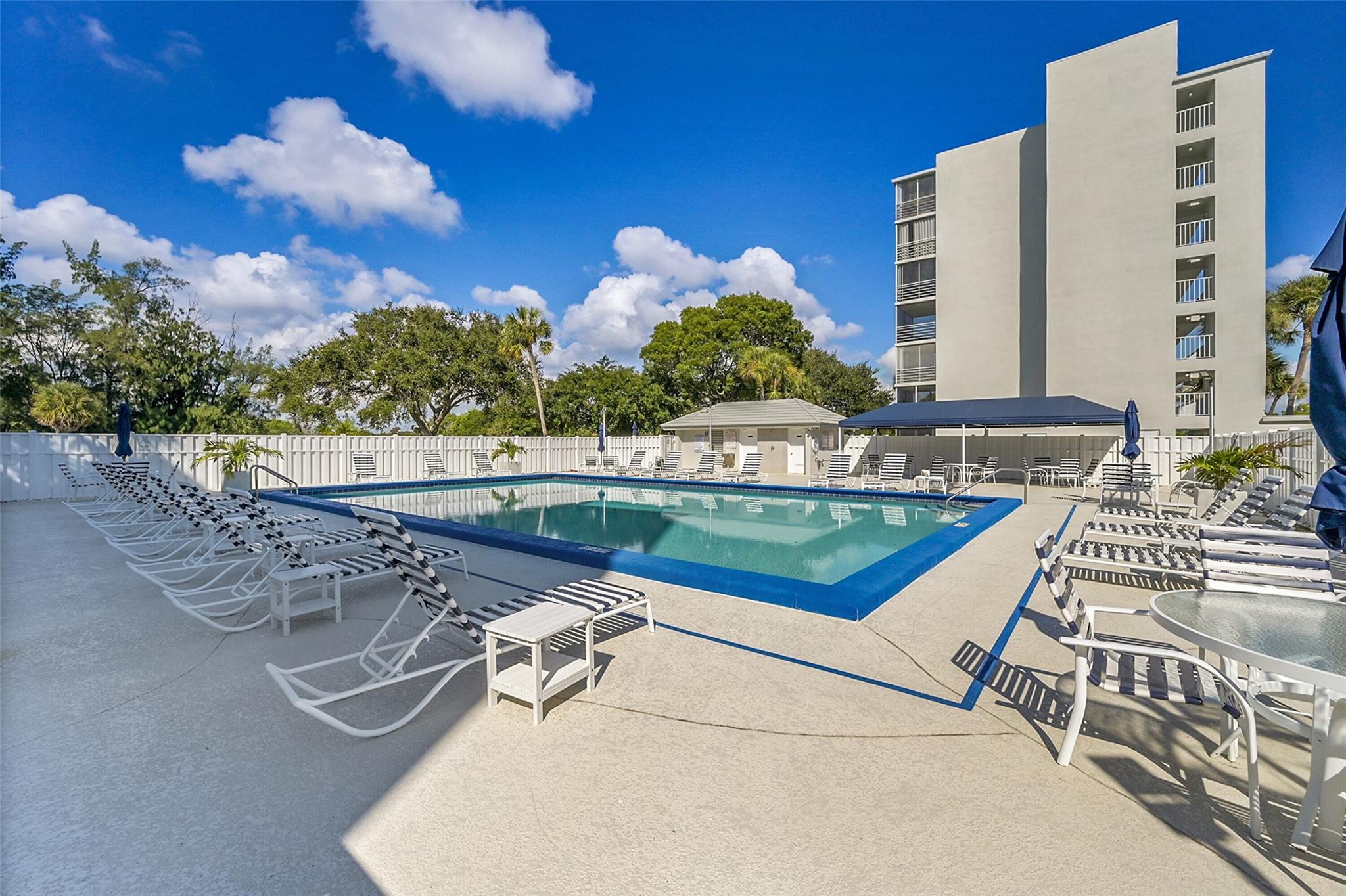 BOCA TEECA CONDO 4 - Residential