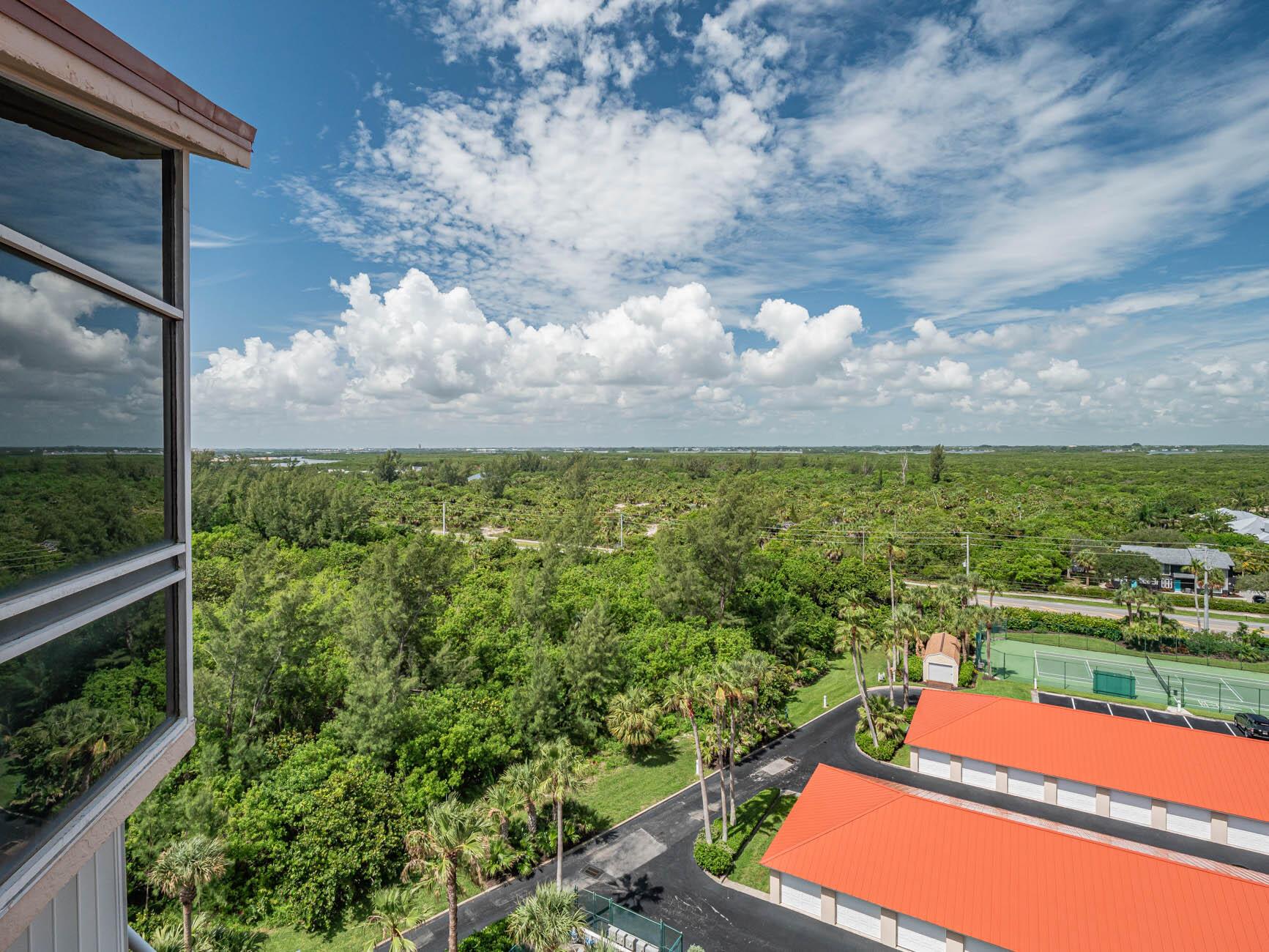 HIBISCUS BY THE SEA CONDO - Residential