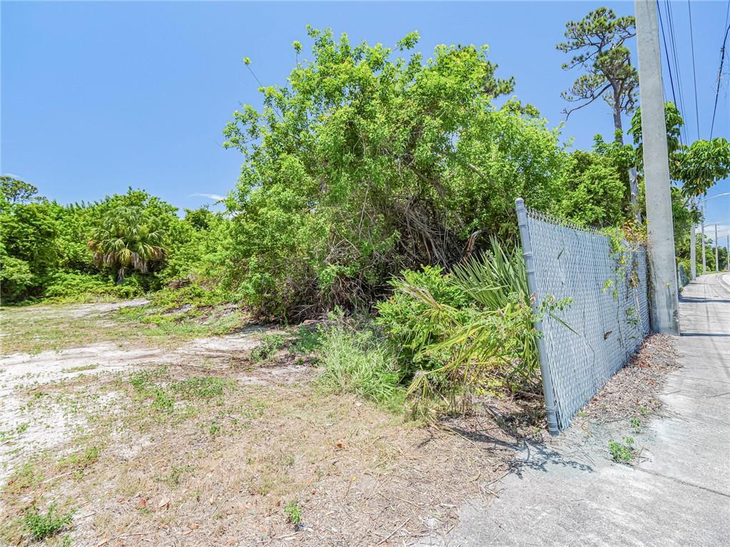 SAN LUCIE PLAZA SUBDIVISION UNIT 1 - Land