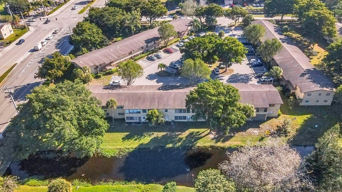 ORIOLE GARDENS III - Residential