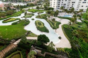 CHALFONTE COND AS IN DECL - Residential