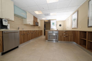 CHALFONTE COND AS IN DECL - Residential