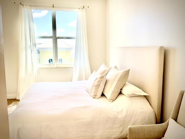 The Morrings at Lantana - Residential Lease