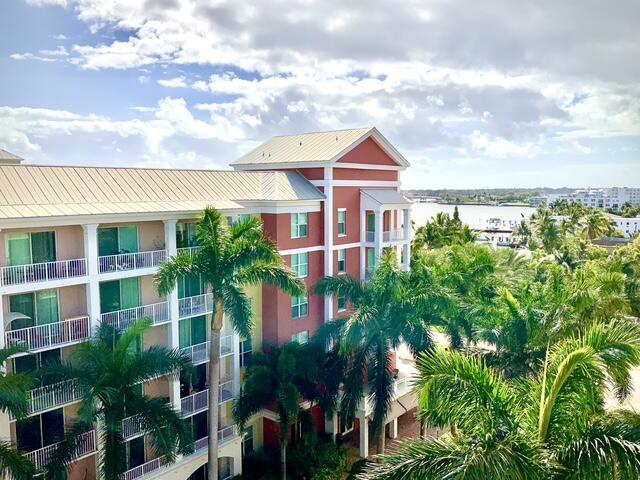 The Morrings at Lantana - Residential Lease