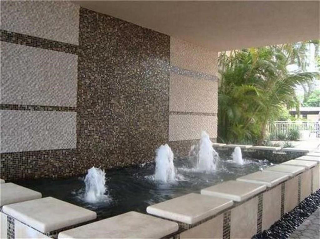 SPRING TIDE - Residential Lease