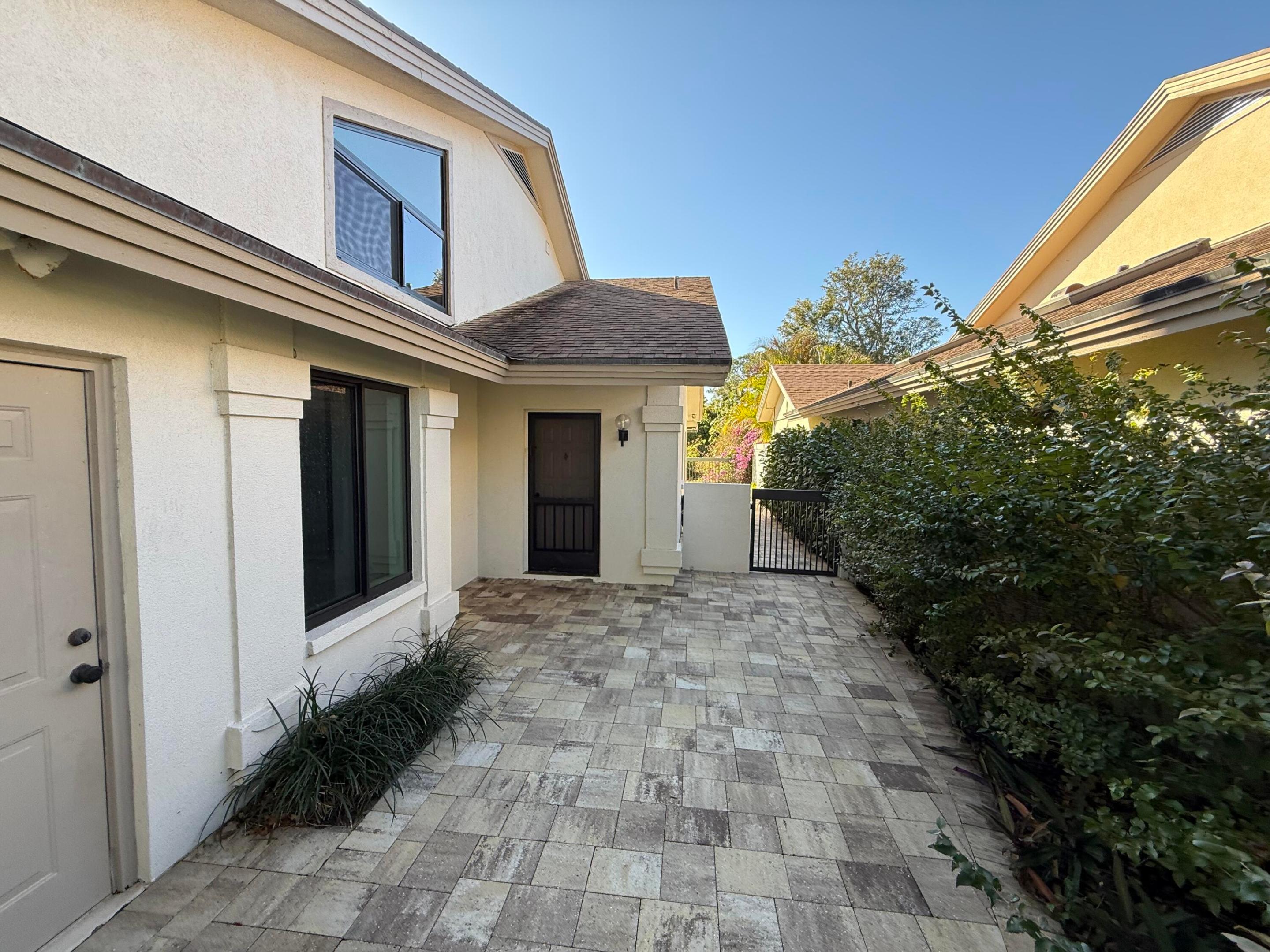 238 River Park Drive