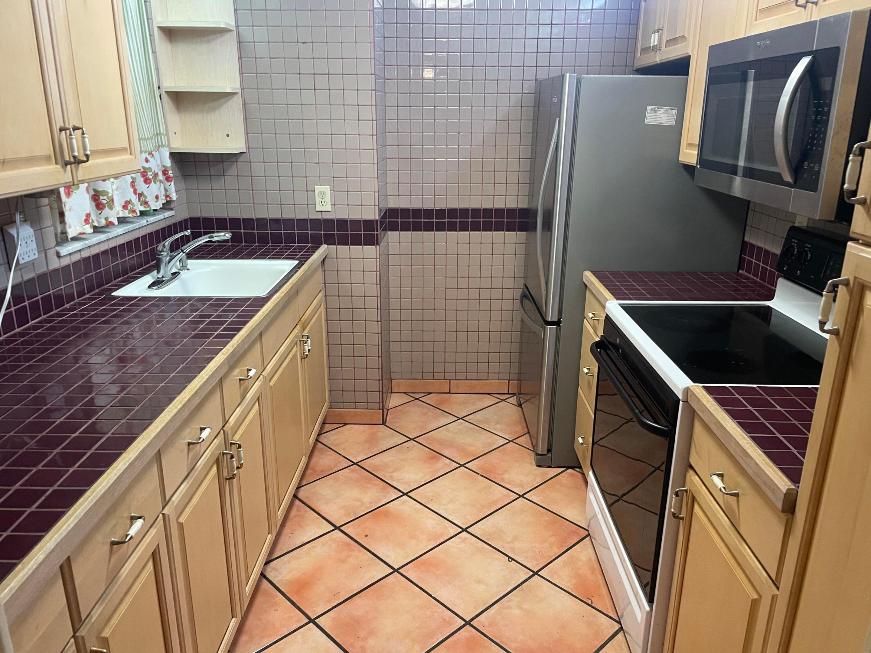 Lakeside Village - Residential