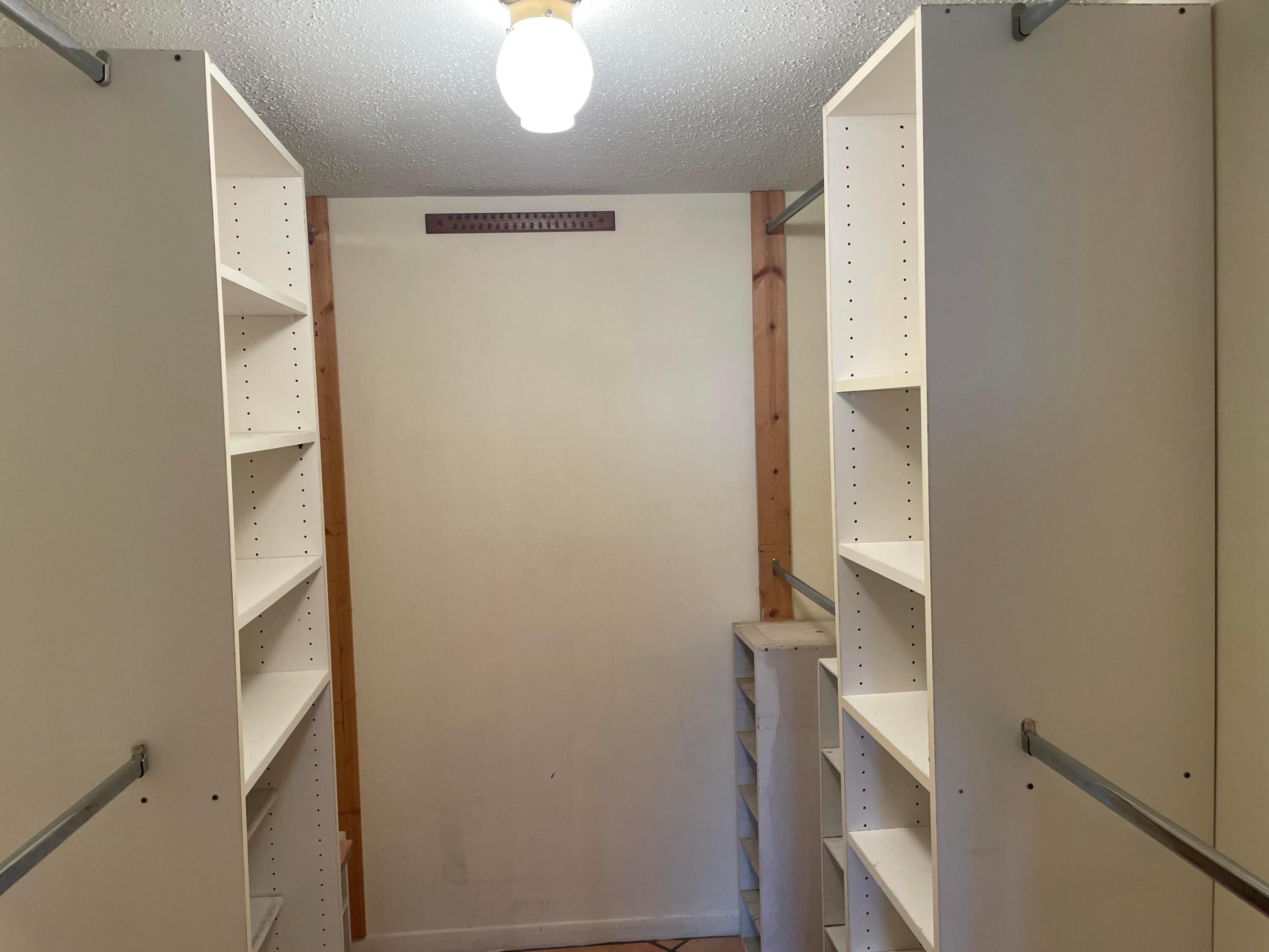 Lakeside Village - Residential