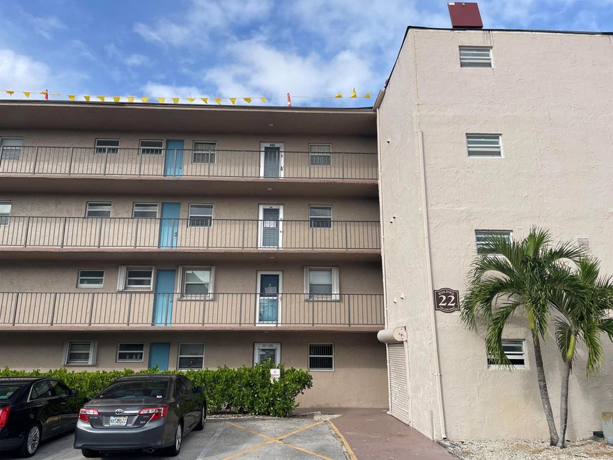 Great penthouse level condo with views of canal and pond. Near laundry and elevator. Assigned parking close by.  Tile floors. Must see! Sorry no leasing first two years of ownership.