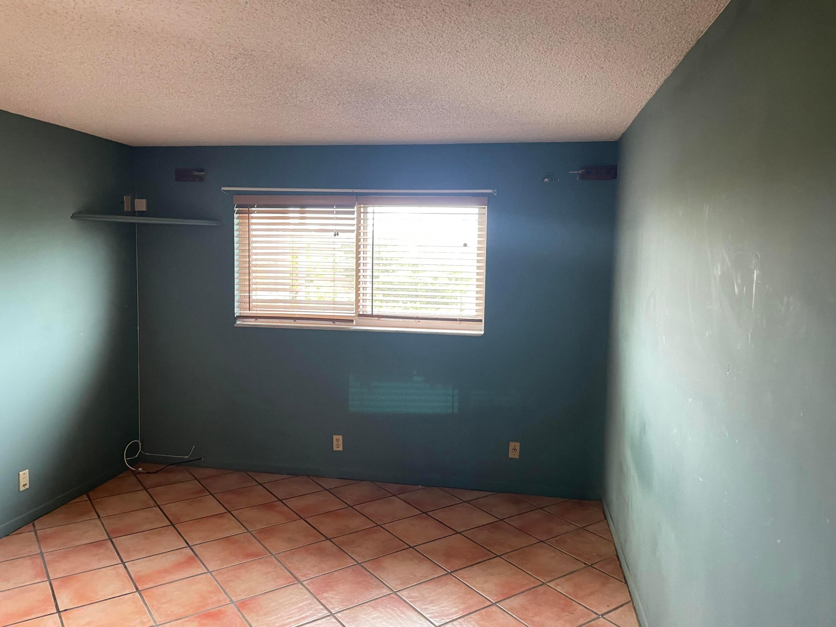 Lakeside Village - Residential