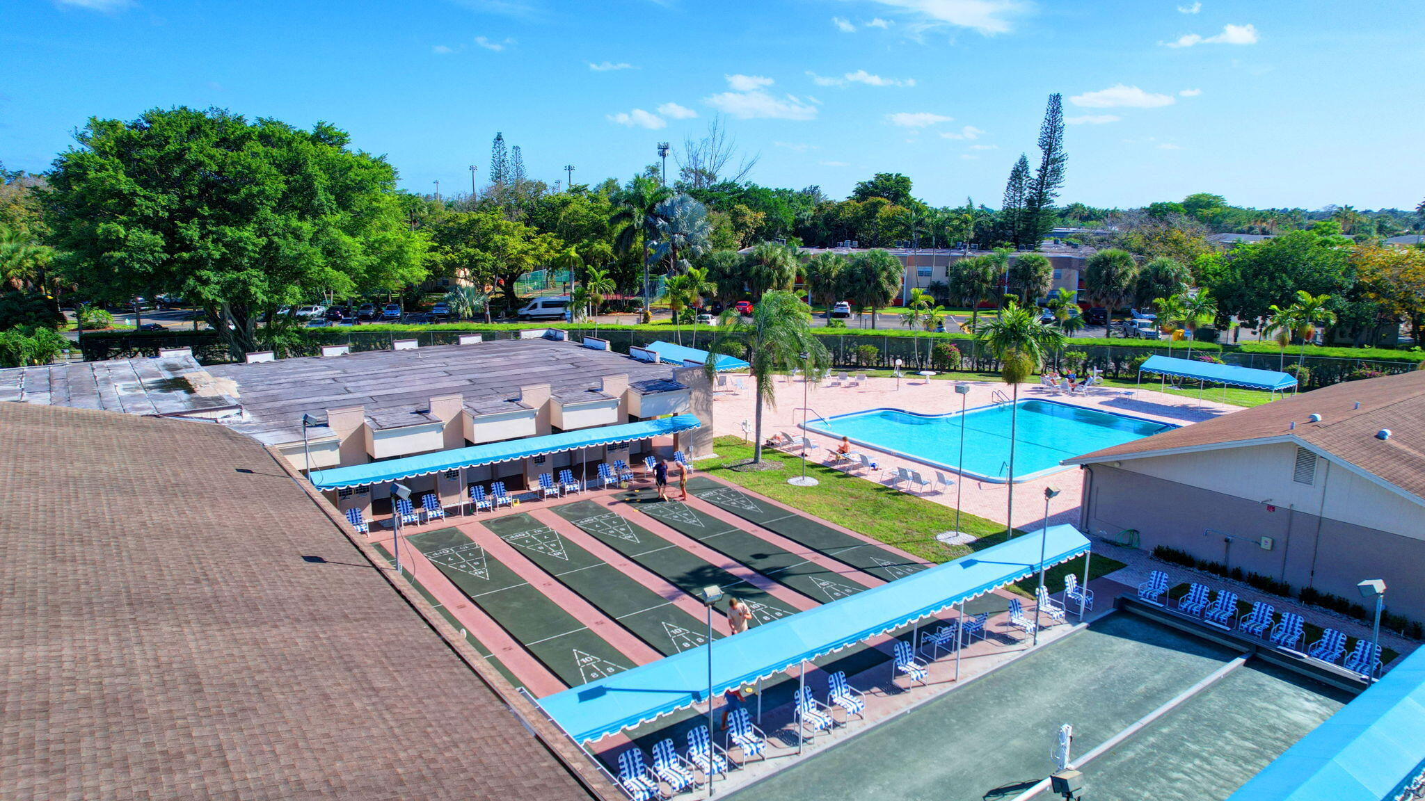 Lakeside Village - Residential